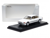Almost Real 1:64 BMW 750il E38 White