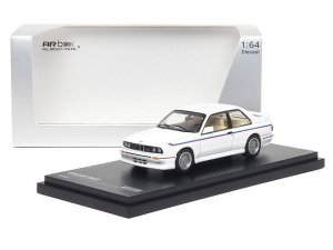 Almost Real 1:64 BMW M3 E30 White Изображение Almost Real 1:64 BMW M3 E30 White