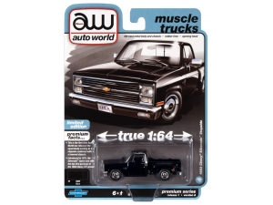 Изображение Auto World 1983 Chevrolet Silverado Stepside Lowered Gloss Black (коллекция 2023, серия Muscle Trucks, AWSP126A)